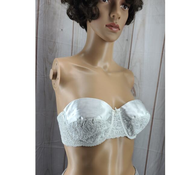 Vintage Maidenform Rendezvous 36C Bra White Satin & Lace Underwire Strapless - Picture 1 of 8